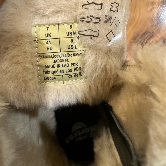 Dr martens boots - Picture 5 of 9